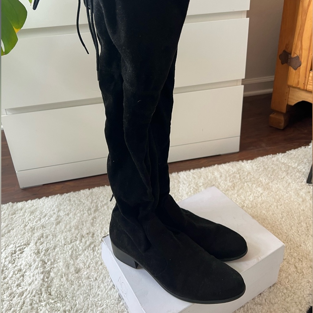 Charles by Charles David Knee High Black Suede Boots - Size 9